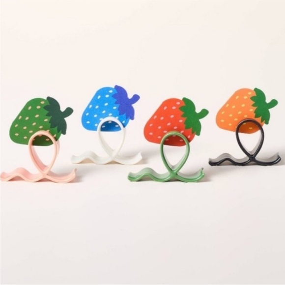 NWT Kate Spade Strawberry Place Card Set - Picture 1 of 4